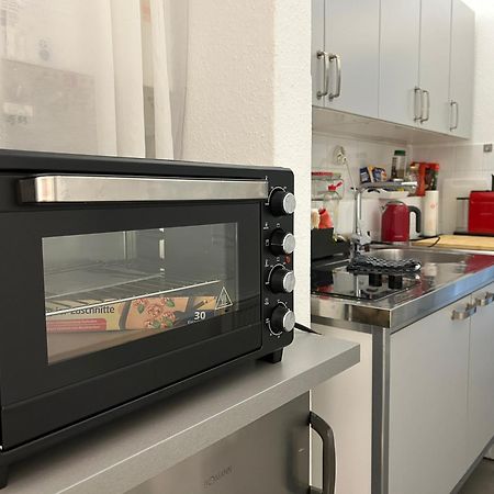 Ferienwohnung Wohnen Mit Kuenstlerflair In Muenchen Exterior foto